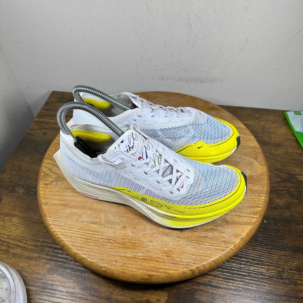 Nike ZoomX Invincible Run Flyknit 3 Women's Shoes White Yellow DM9056-100 Sz 8